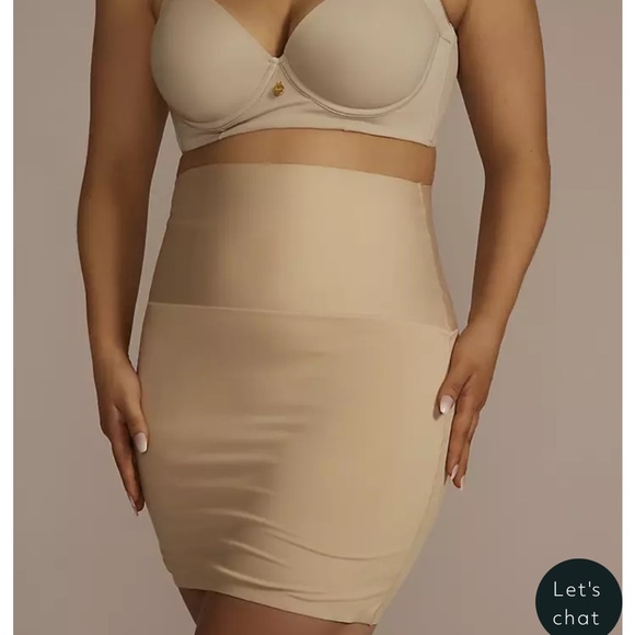 David’s Bridal Fitted Short Skirt NIP Sz Lg $35
Nude - Picture 1 of 4